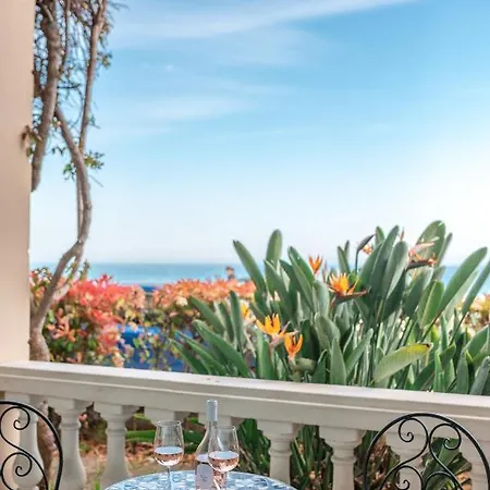 Anastasia, Sea Front, Terrace, Ground Floor * Menton